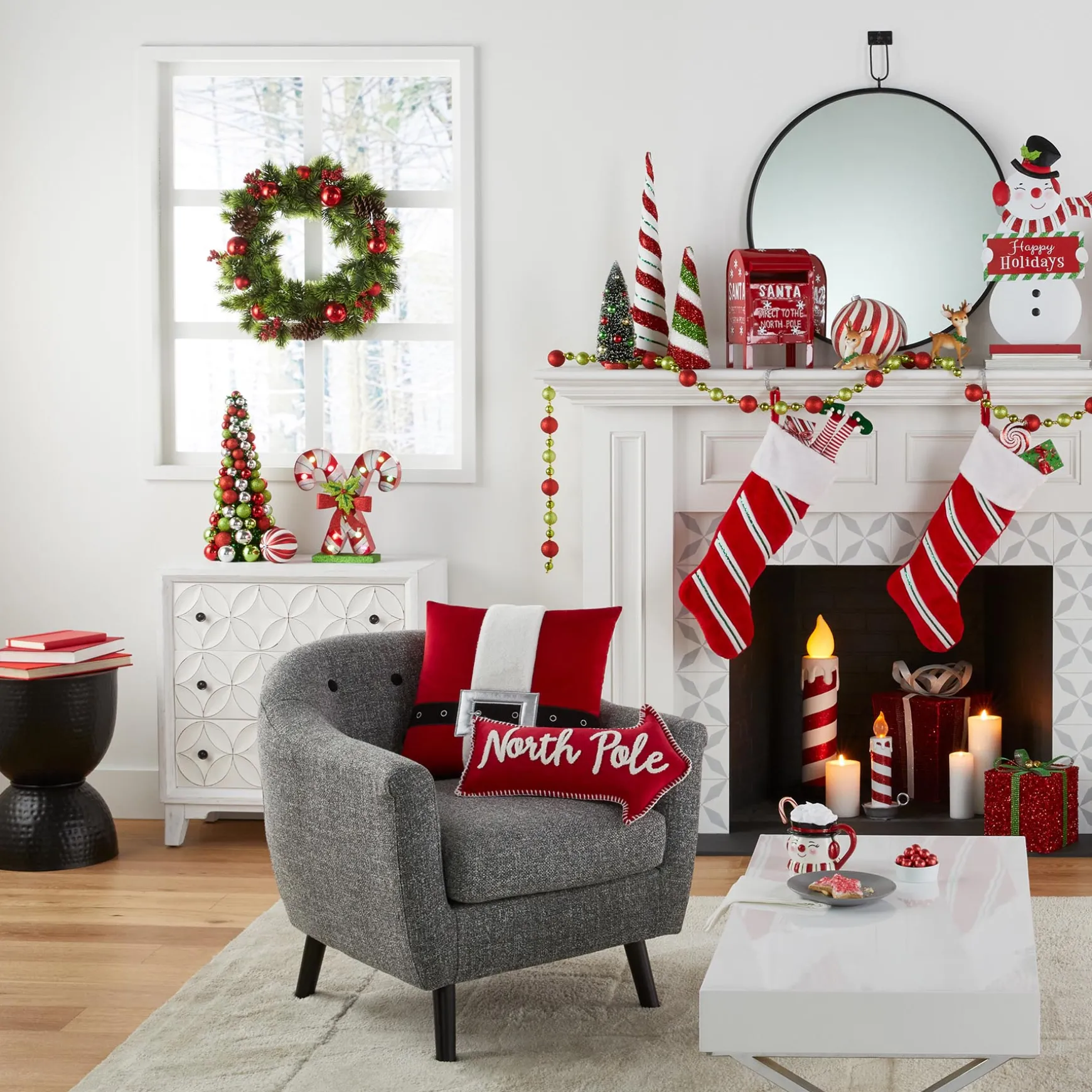 Hammered Metal Accent Table, Black Low Price